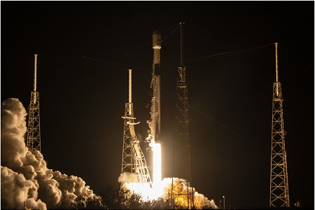 SpaceX lanza dos satélites O3b mPower